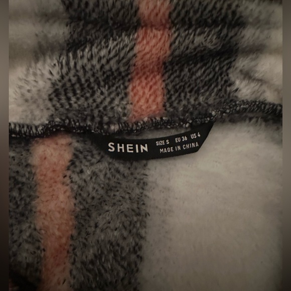 SHEIN Soft Flannel Jacket - Picture 3 of 3